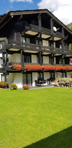 Saas Almagell Apartment | Aristella