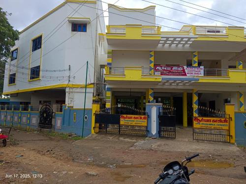 Courtallam Apartment | Ariya Cottage