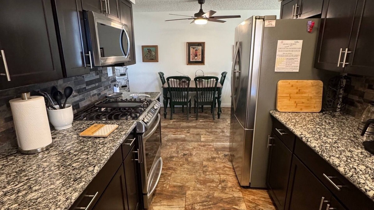 Arizona City House | Arizona Saguaro View