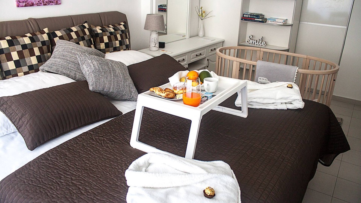 Zagreb Apartment | Arka Zagreb Luxury Apartment - breakfast - limousine - child care - free Netflix