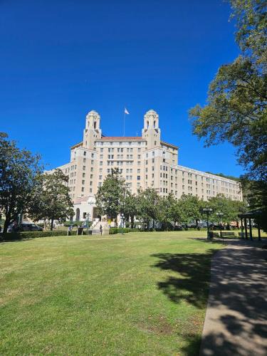 Hot Springs Resort | Arlington Resort Hotel & Spa