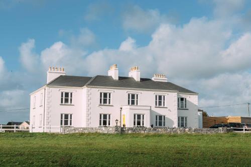 Spanish Point House | Armada House