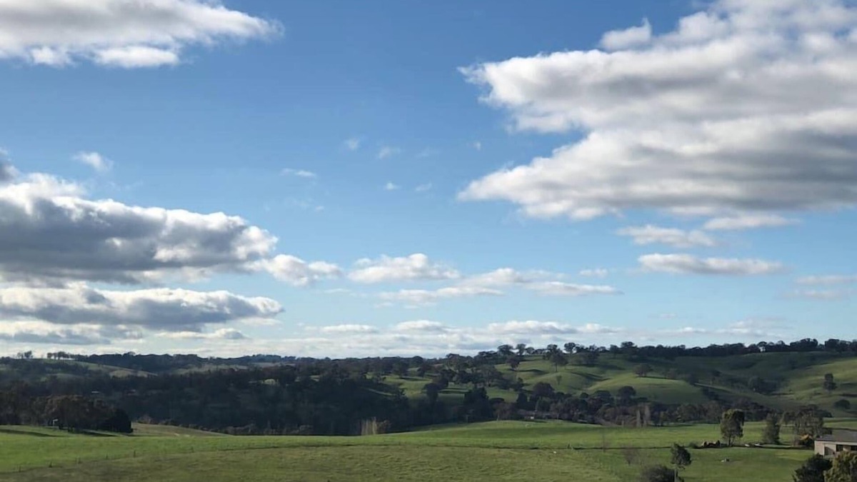 Orange House | Armara Views Summary: