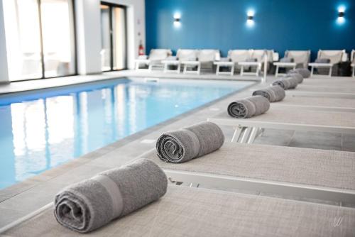 L'Epine Hotel | Armes de Champagne