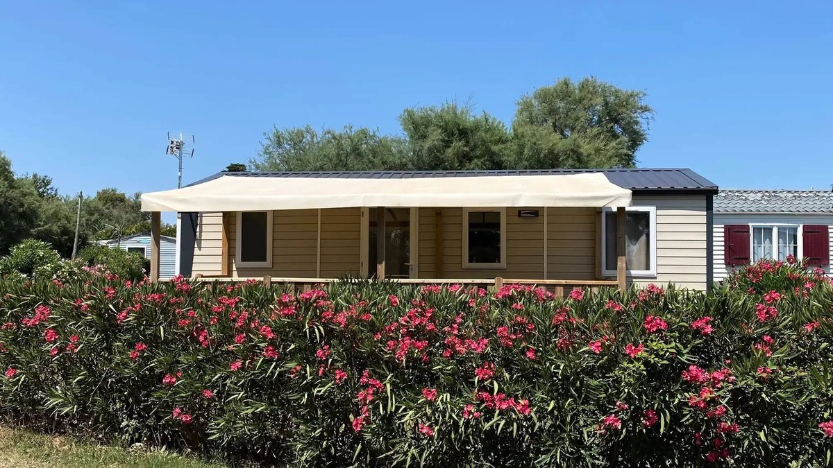 Villeneuve-les-Maguelone House | Arnel Campsite * - Mobil-home Nest Flower - 33m2 - 3 ch- 6 persons
