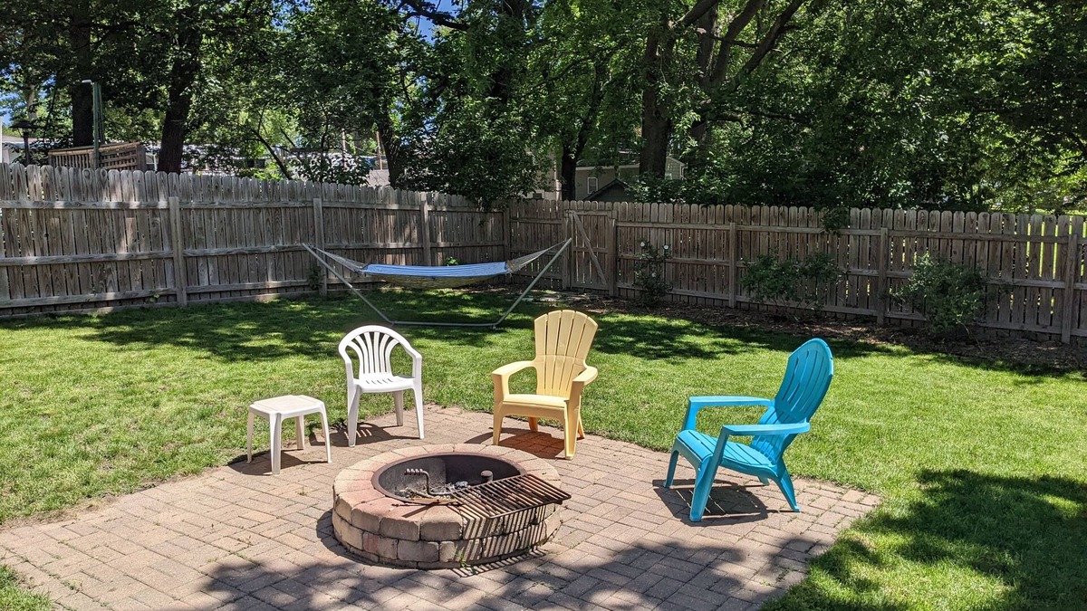 Arnolds Park Cabin | Arnolds Park Cabin with kayaks, bikes, and golf cart