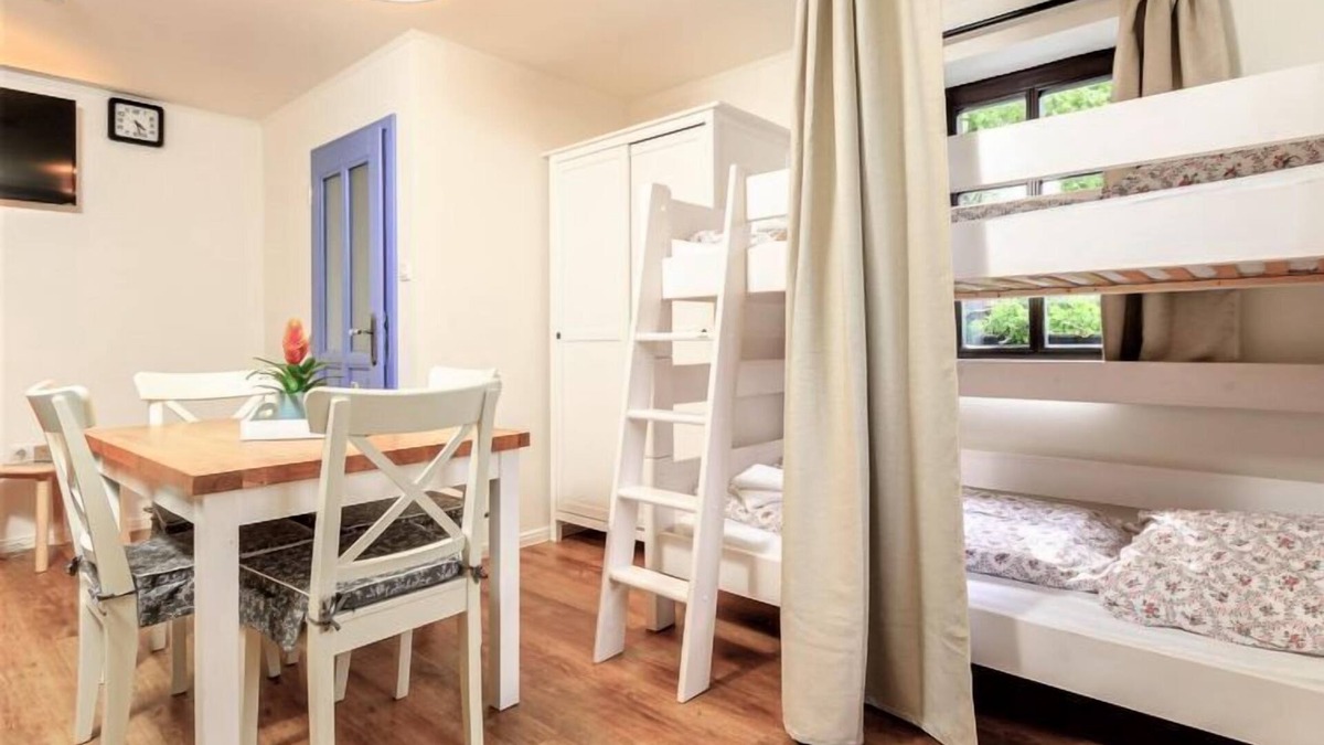Arnoltice u Decina Apartment | Arnoltice 11 Deluxe by Interhome