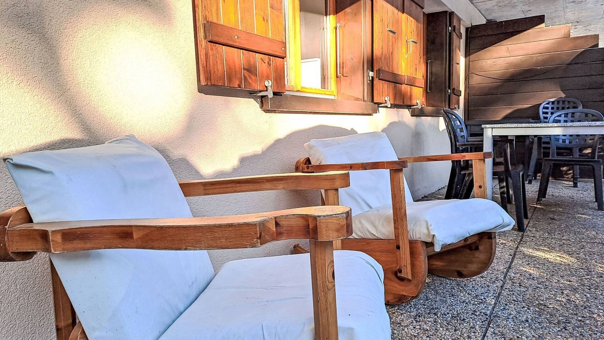 Champex-Lac Apartment | Arolla R01 by Interhome