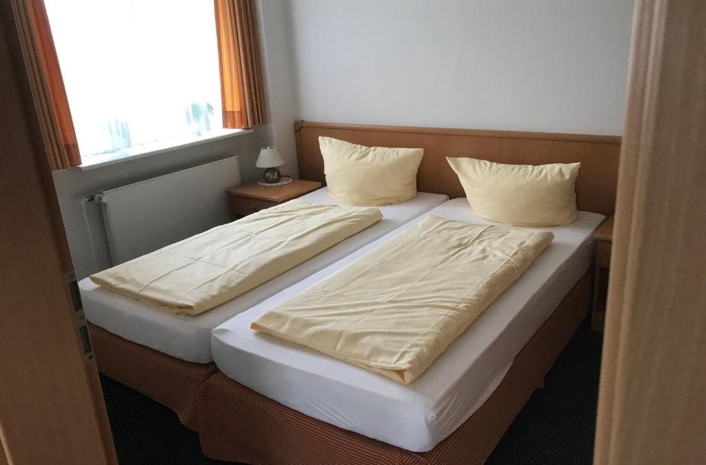 Fluggendorf Hotel | Arp's Gasthof