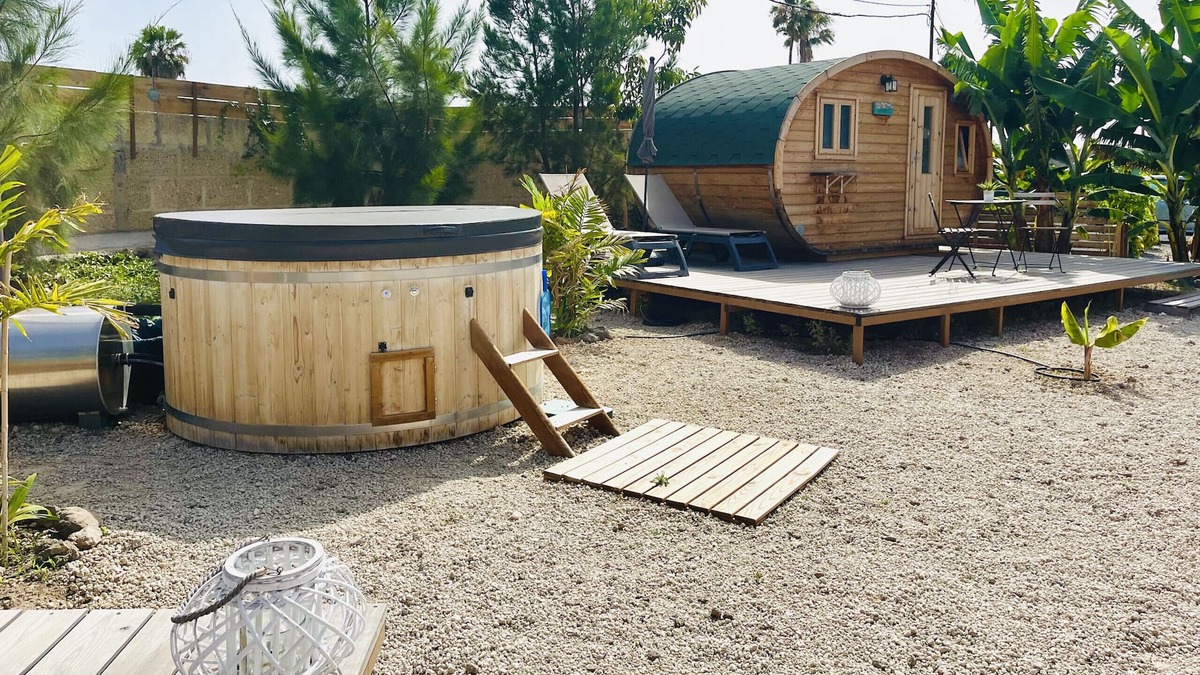 Buzanada House | Arrebol Suite con Jacuzzi piscina y naturaleza