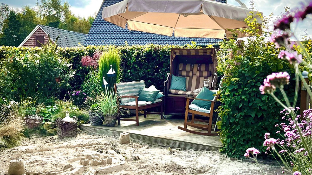 Leezdorf Apartment | Arrive and feel at home in the Fewo Pusteblume in Leezdorf/near Norddeich