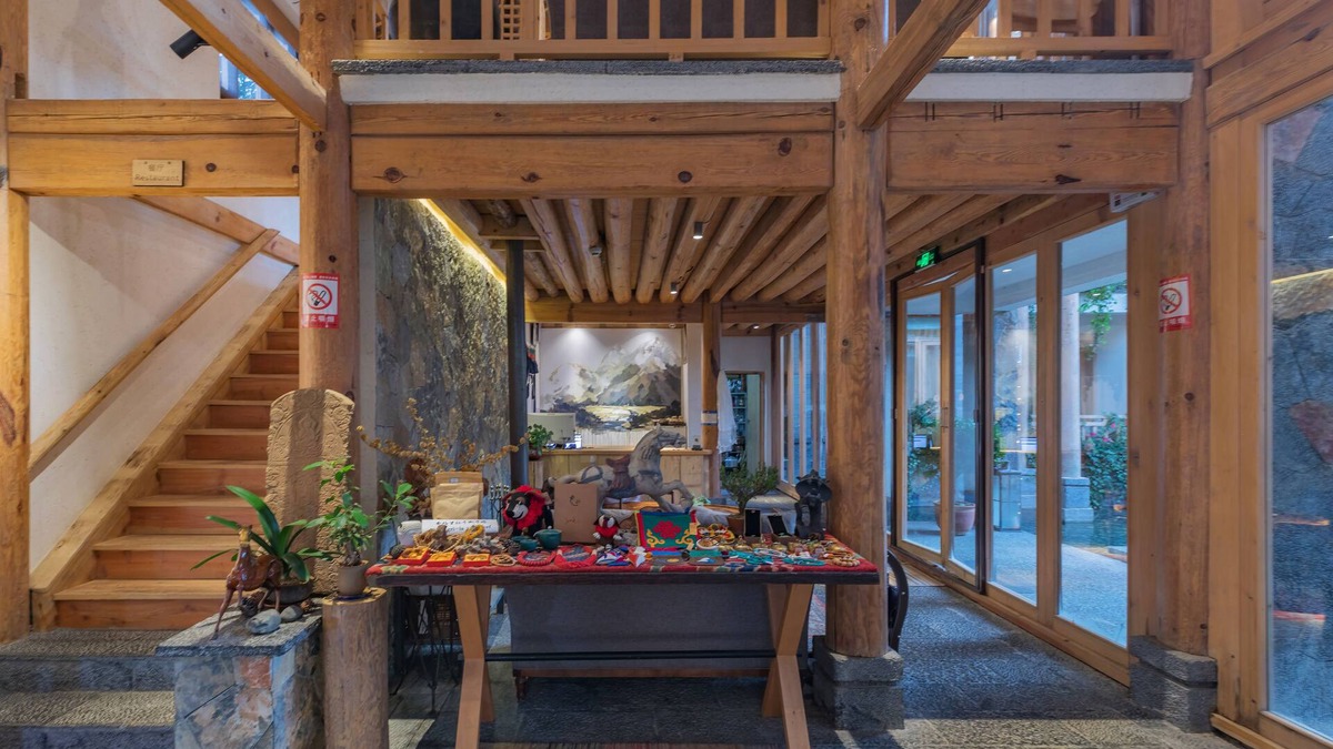 Shuhe Old Town Hotel | Arro Khampa by Zinc Journey Lijiang