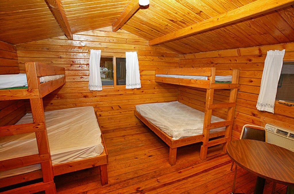 Marquette County Resort | Arrowhead Camping Resort Cabin 1