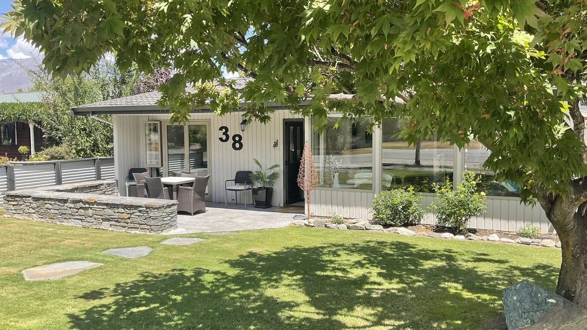 Arrowtown House | Arrowtown - Beautiful newly renovated 3 bedroom house