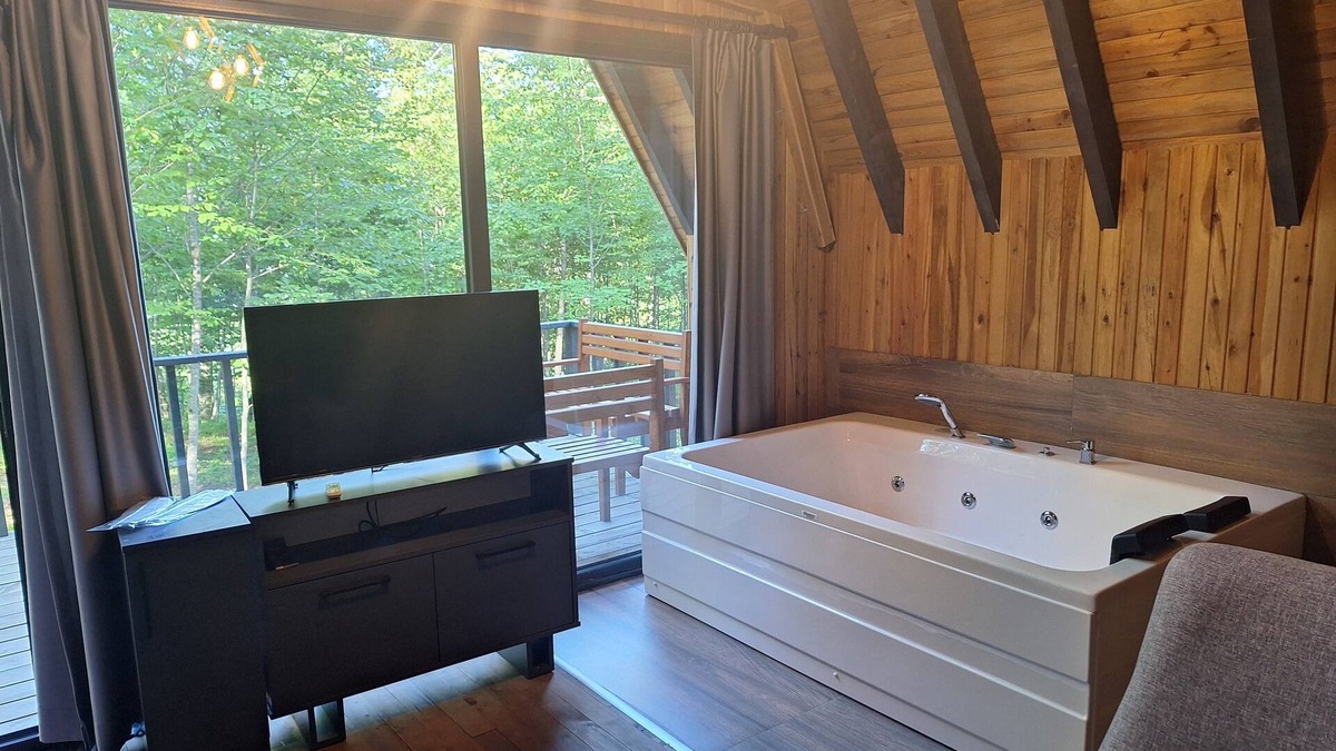 Korgan Hotel | Arslanlar İteniçi Bungolow