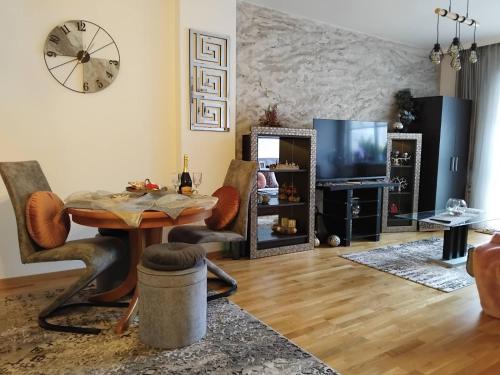 Sofia City Center Apartment | Art Apart - Top Center