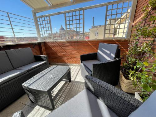 Rione XIV Borgo House | Art Atelier Vaticano Guest House