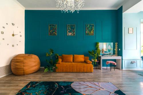 Erzsebetvaros Apartment | Art Deco Grand Apartment by City Park 78m2 Fireplace
