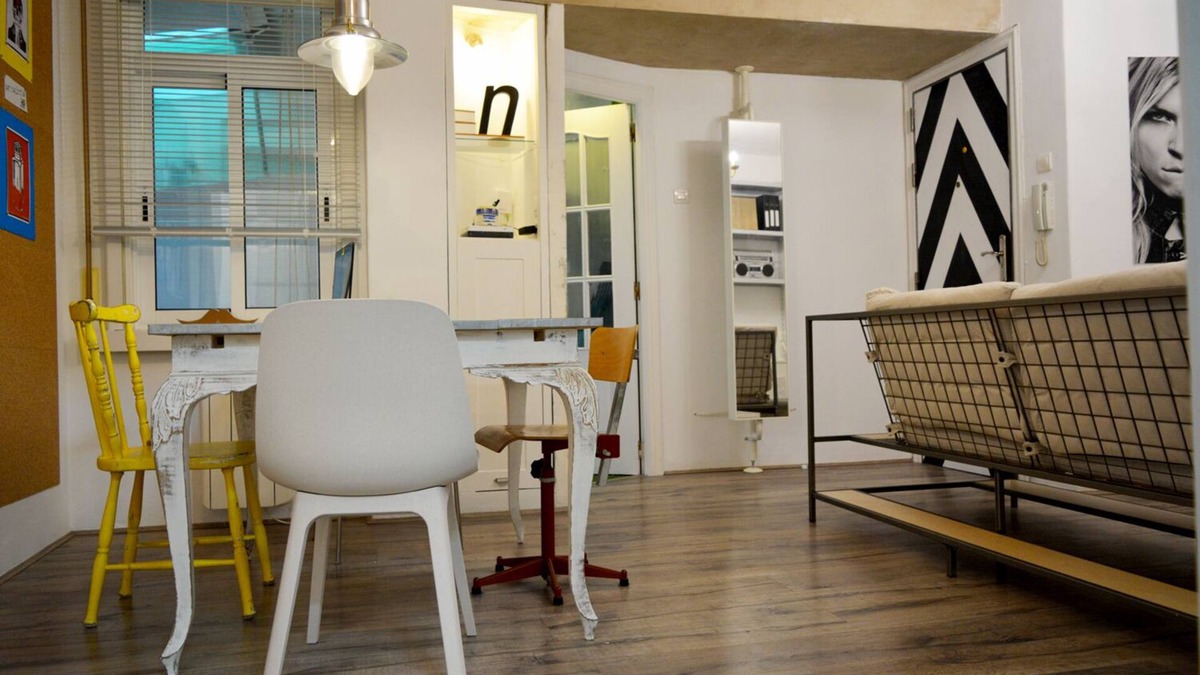 La Coruna House | ART EXPERIENCE! WIFI, NETFLIX, DOWNTOWN