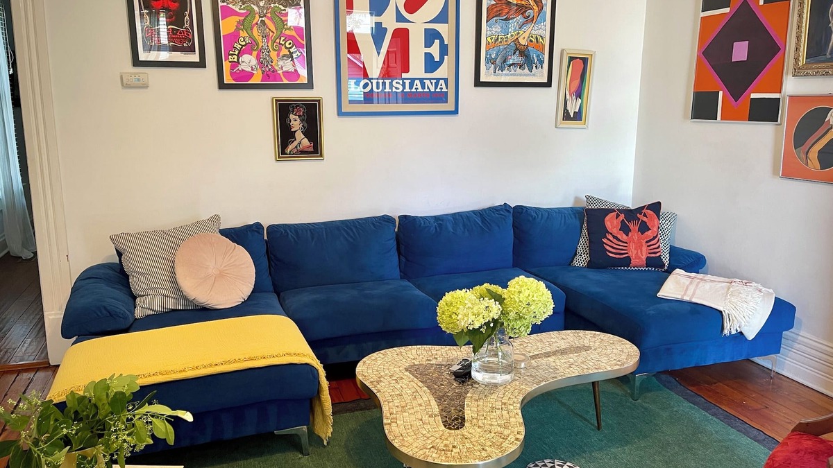 German Village House | Art filled German Village House. Double lot fenced in yard with 2 car garage