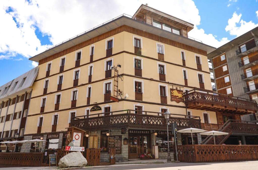 Cervinia Hotel | Art Hotel Grivola