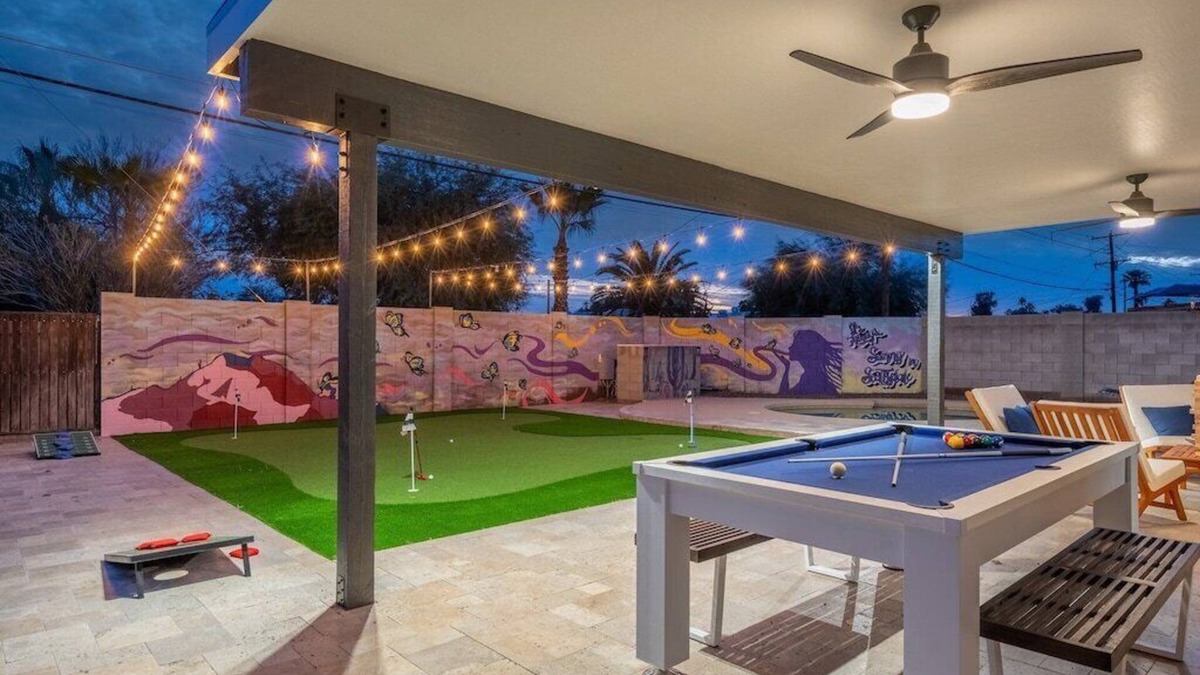 Cox Heights House | Art Lovers' Retreat |Pool-Golf-Minutes to Old Town