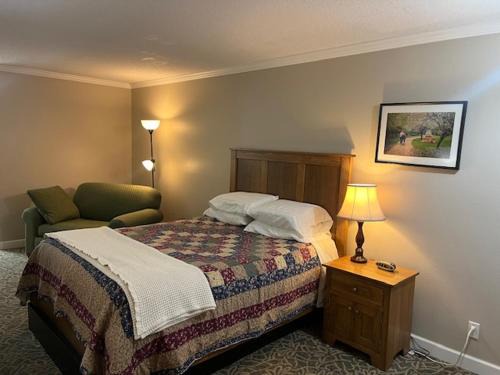 Arthur Hotel | Arthur Country Inn