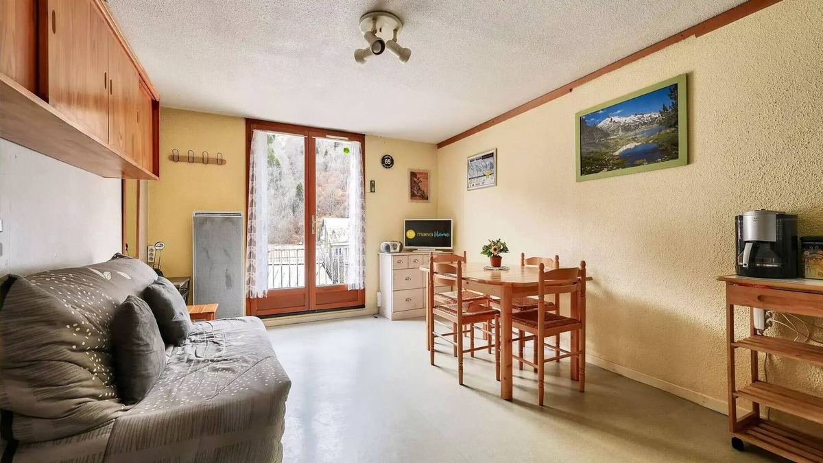 Bareges Apartment | Artigalas Residence - Studio with balcony and covered parking in the opposite of Barèges