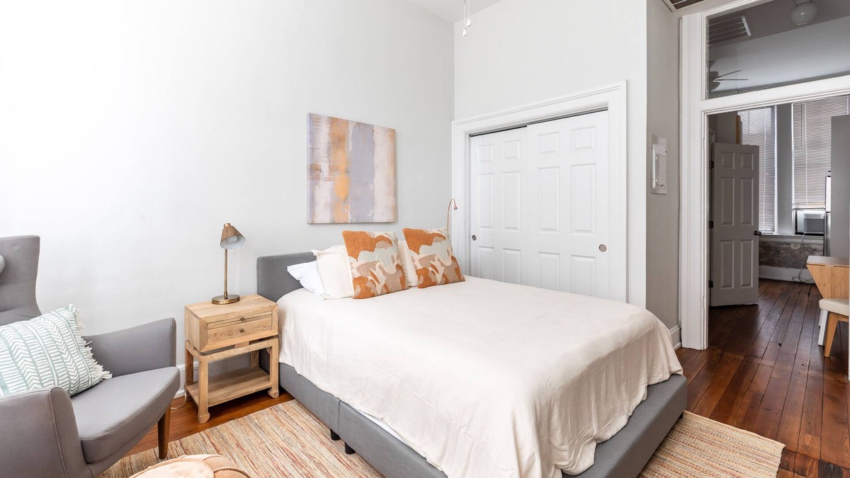 Pendleton Apartment | Artist Studio at Ziegler Park