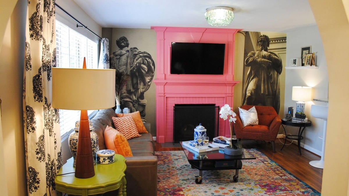 Thunderbolt House | Artistic Dreams FRESH RENOVATION