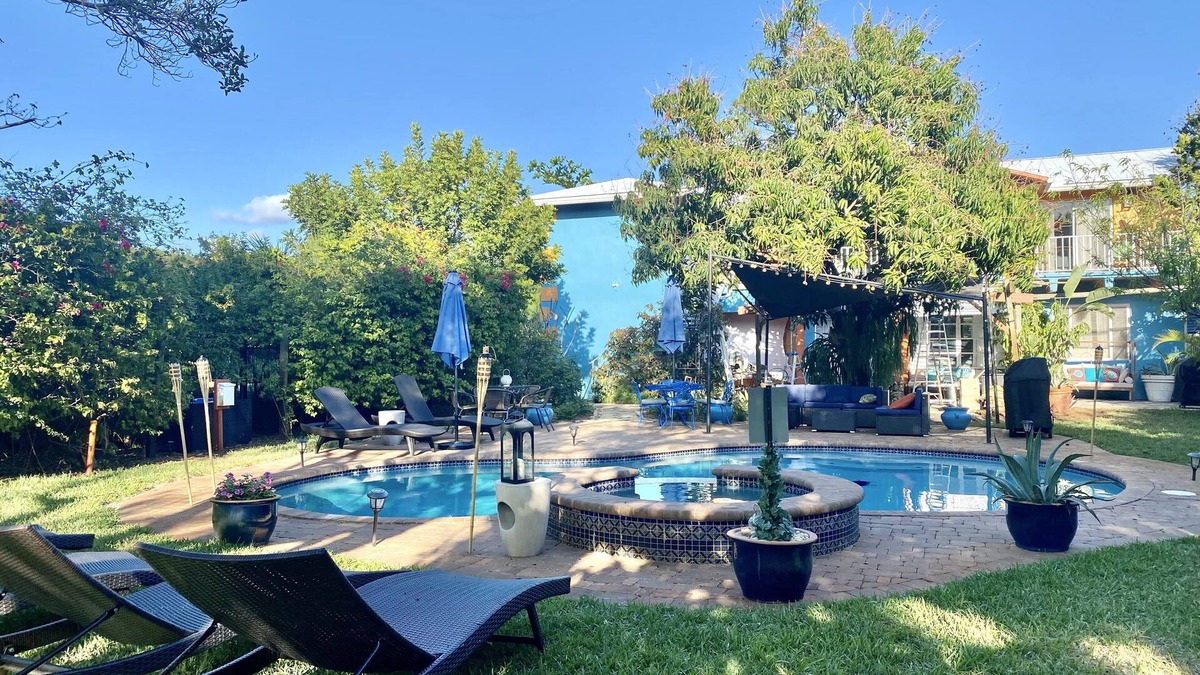 South Palm Park Neighborhood Association Apartment | Artistic Magical Apt., stunning garden, private patio, pool, close to beach/town