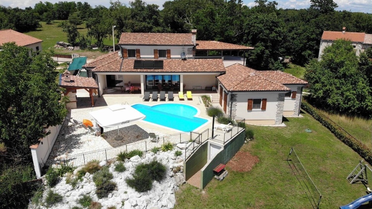 Gradisce Villa | Arton Villa, with heated pool in the heart of Istria on quiet nature location