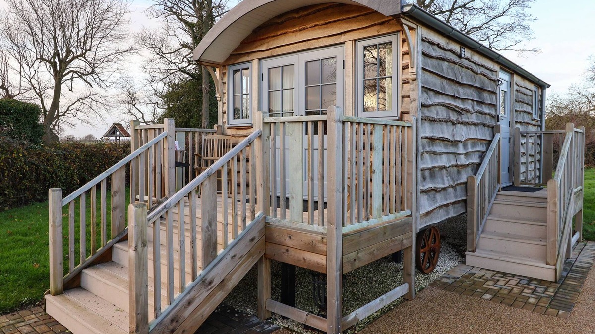 Ryther Cottage | ARTS AND CRAFTS, romantic, with a garden in Tadcaster