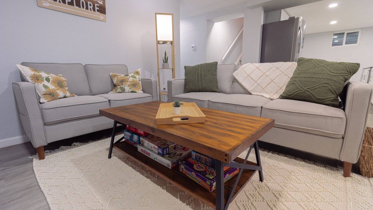 Lamar Heights Area House | Arvada HideAway