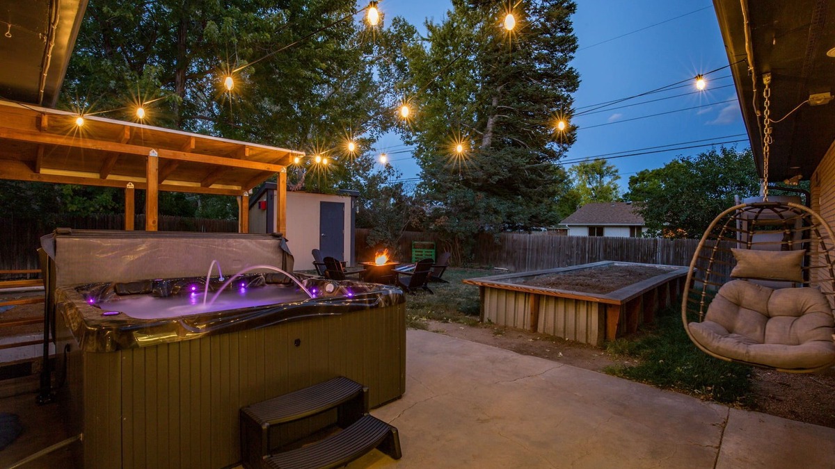 Allendale Area House | Arvada Oasis + New Hot Tub Sleeps up to 16 with 6 Cozy Beds!