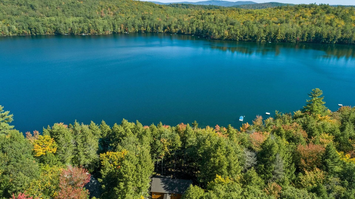 Norway Cabin | As Seen on HGTV! Lakefront Cabin w/Private Dock