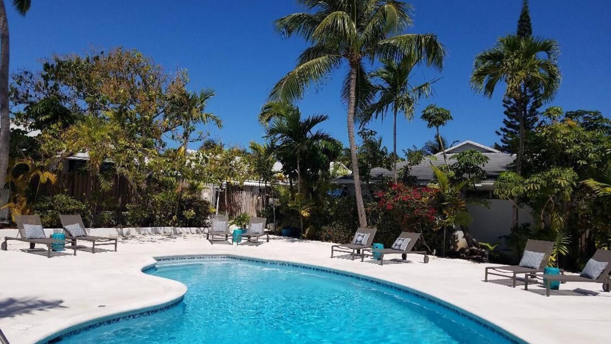 Paradise Island Villa | As seen on HGTV's Bahamas Life - Perfect Villa for an Island Getaway!