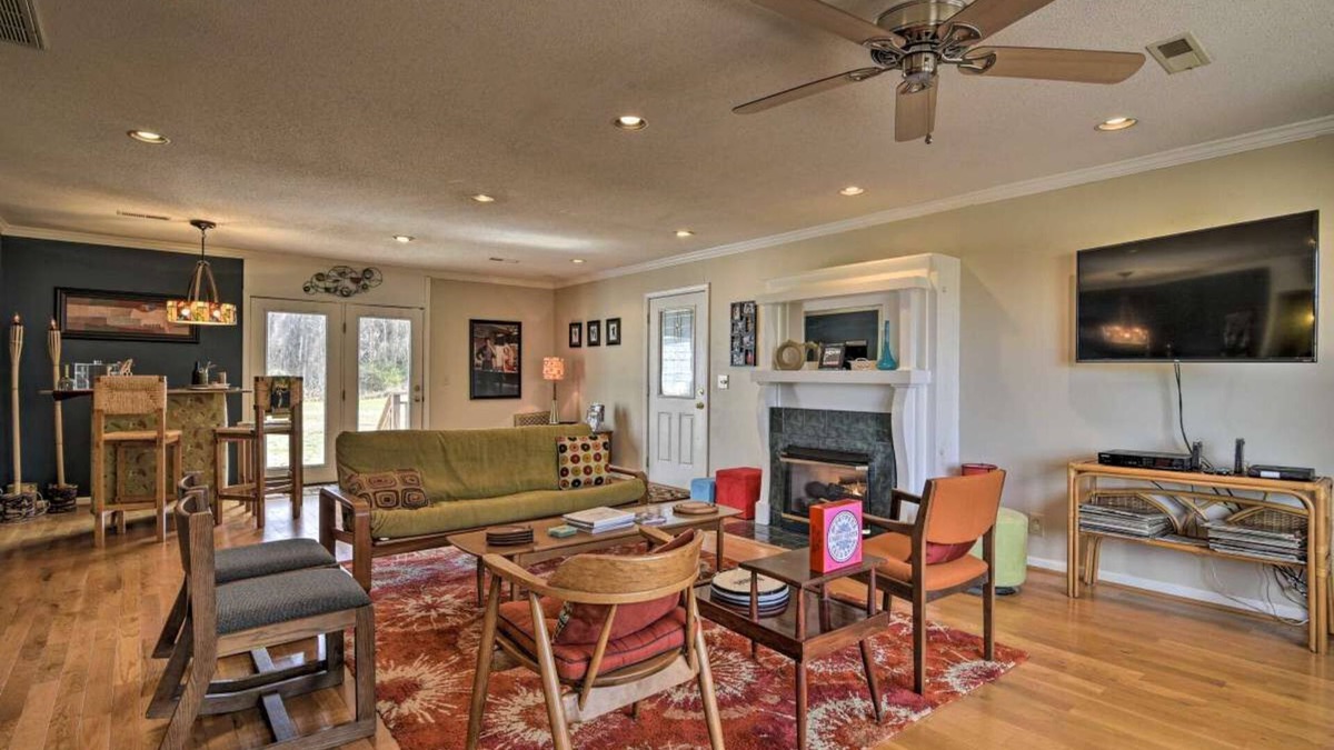 Saxapahaw House | AS SEEN ON TV- Featured on The Tar Heel Traveler,May 27 2019