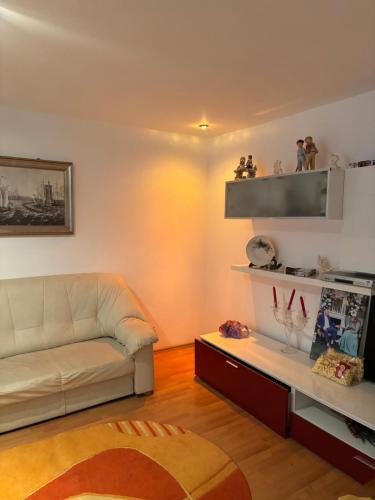 Pascani Apartment | Asalt Pascani
