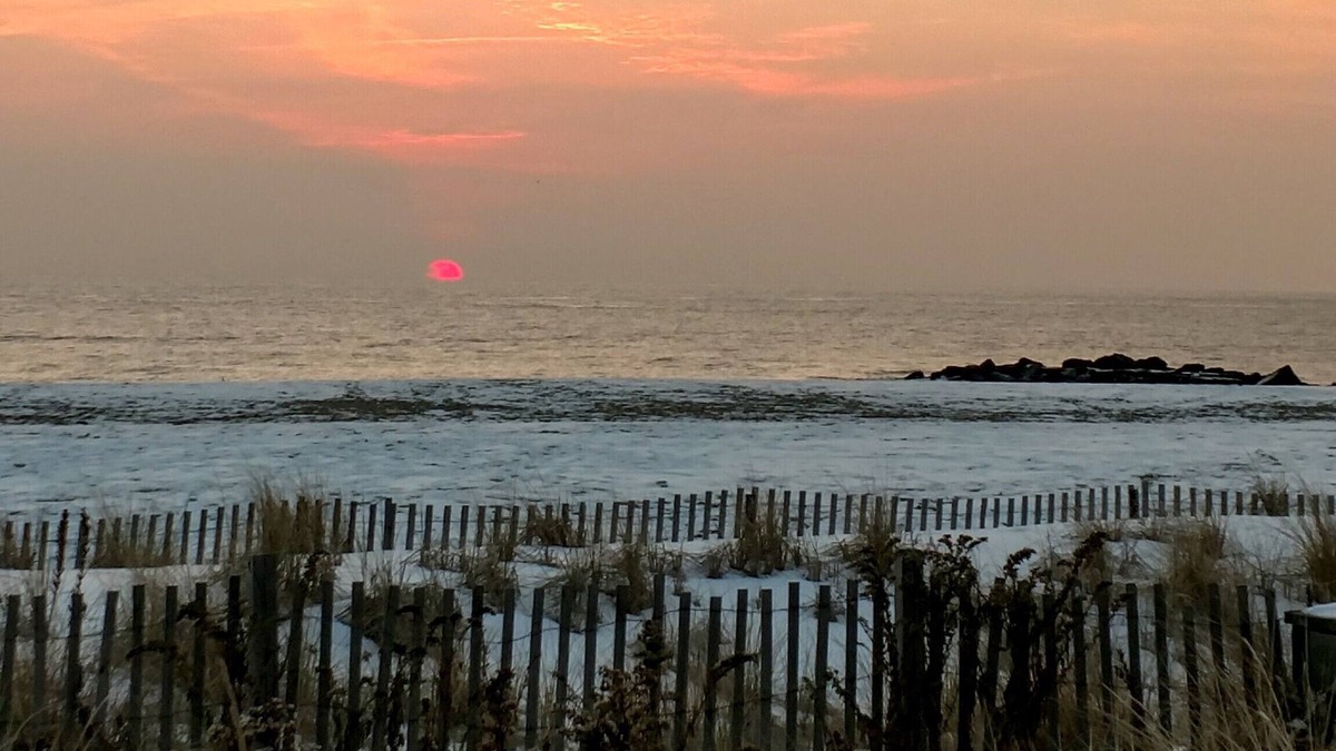 Asbury Park Condo | Asbury Park Modern 3 Bedroom Condo Just 2 Blocks from Beach!