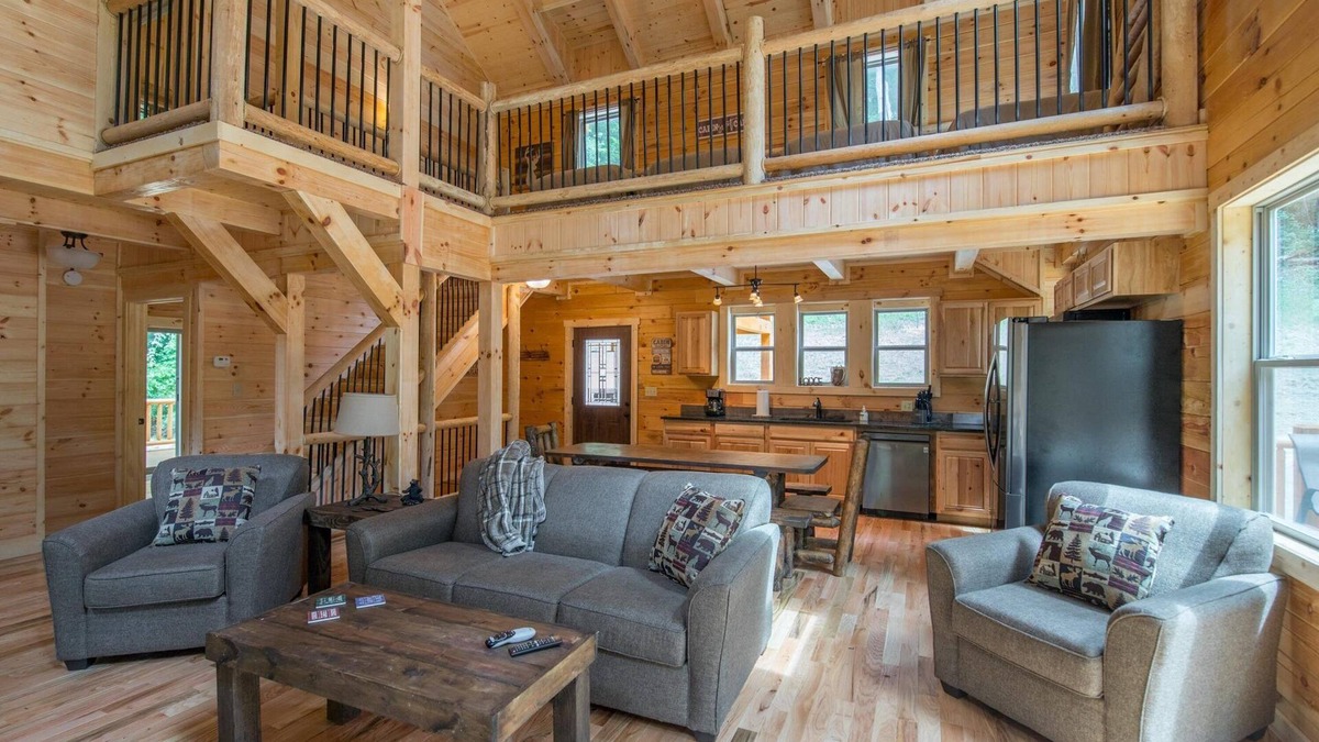 South Bloomingville Cabin | Ash Cave lodge by Inn & Spa at Cedar Falls