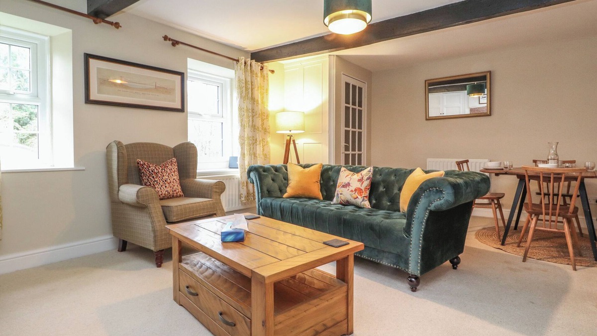 Hayton Cottage | ASH TREE COTTAGE, family friendly in Brampton, Cumbria