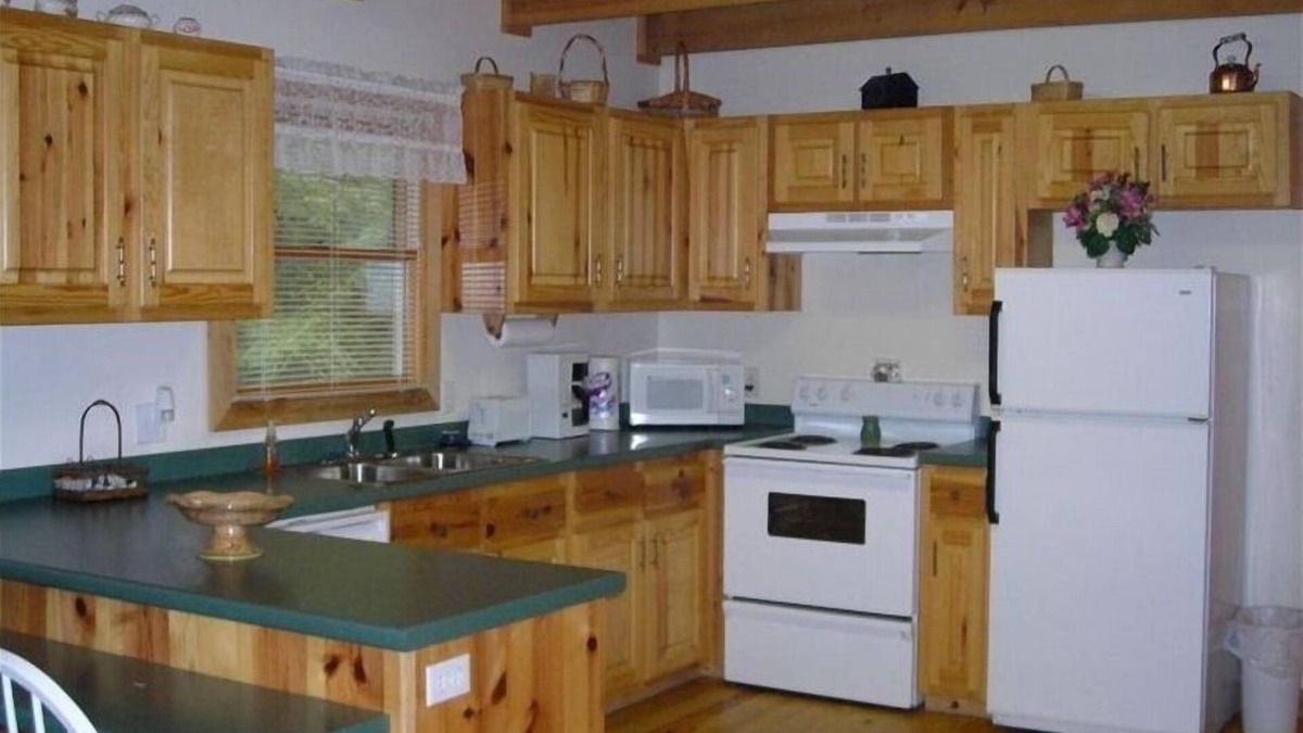 Candler Cabin | Asheville - Mountain Laurel Cabin - Secluded Mountain Getaway