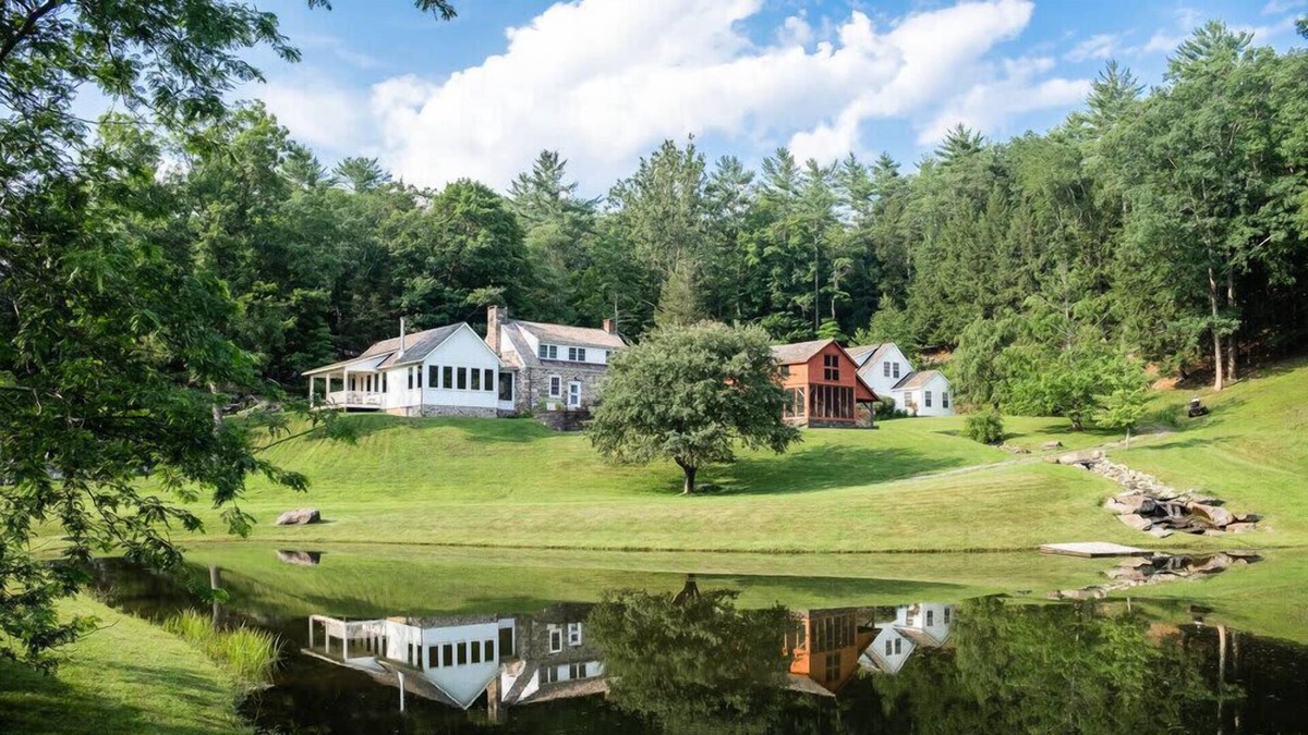 Town of Marbletown House | Ashokan Acres - Main House