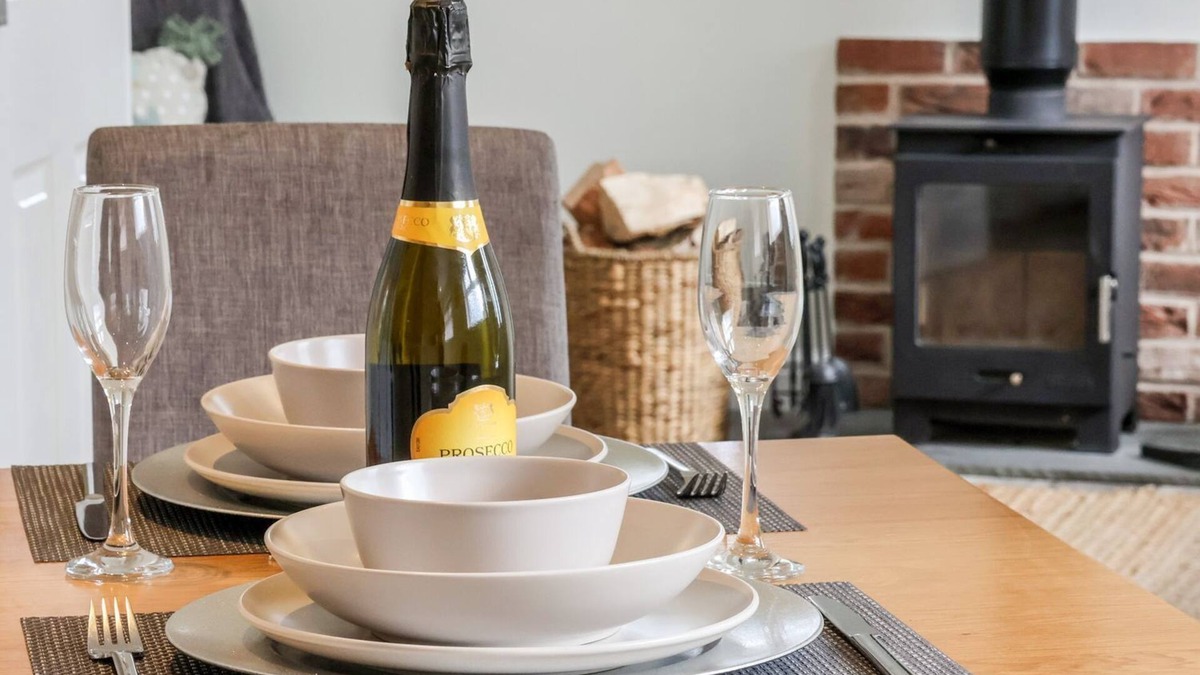 Ottringham Cottage | Ashtree Cottage