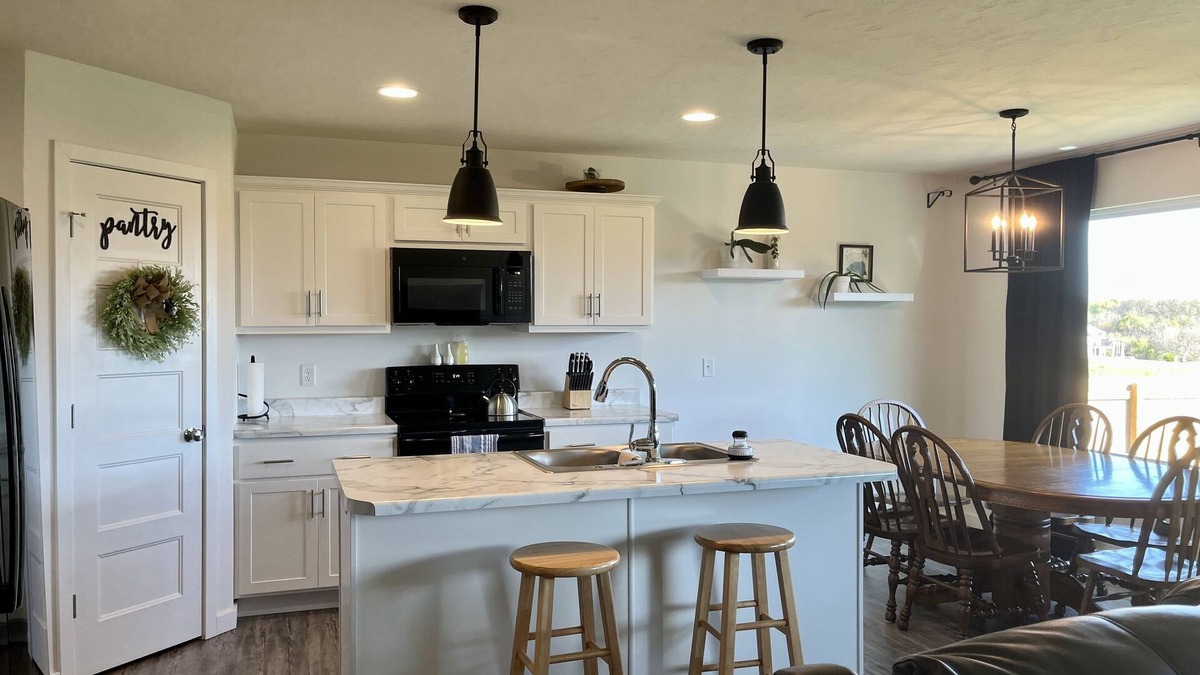 Springfield House | Ashwood Gables: A Taste of Home