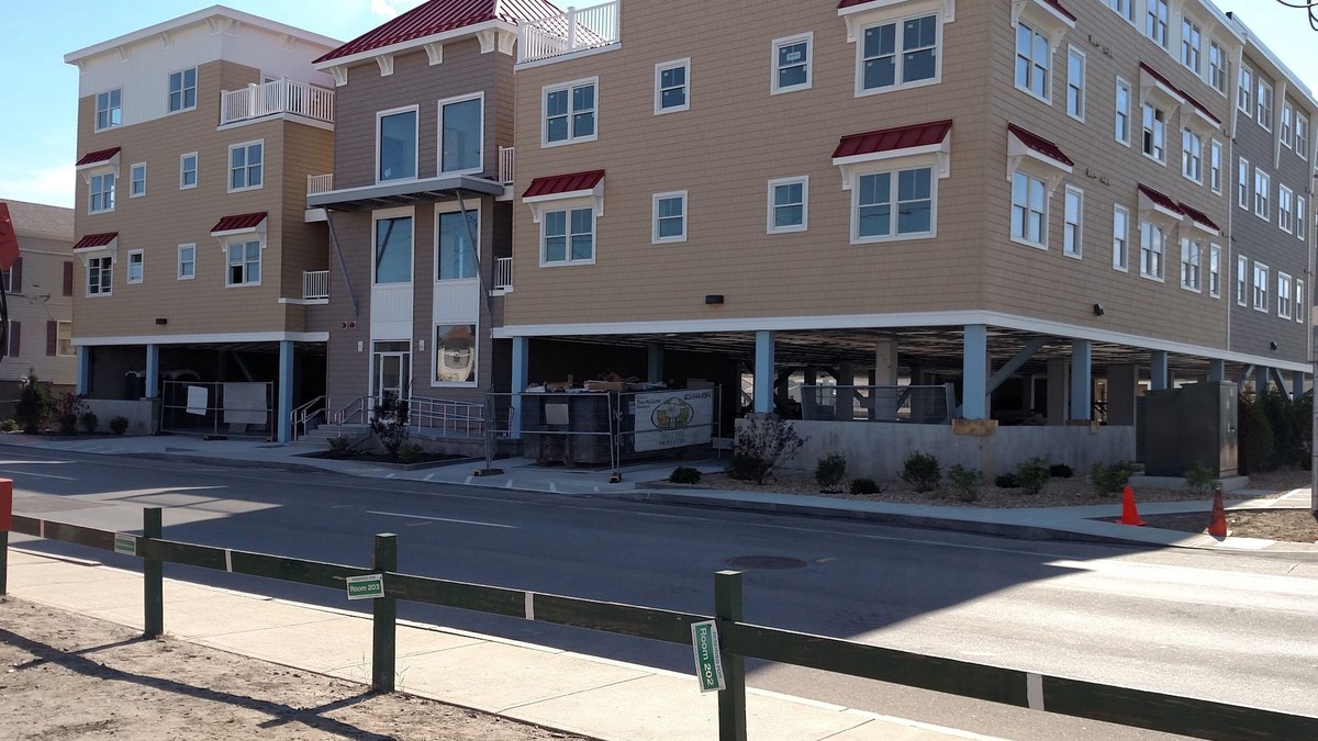 Hampton Condo | Ashworth Place Haven a Luxury Two Level Townhouse Condo in Hampton Beach