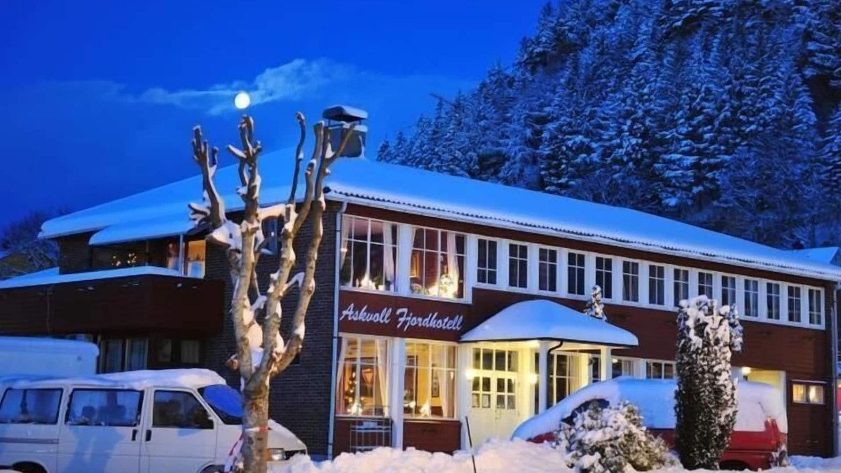 Askvoll Hotel | Askvoll Fjordhotell
