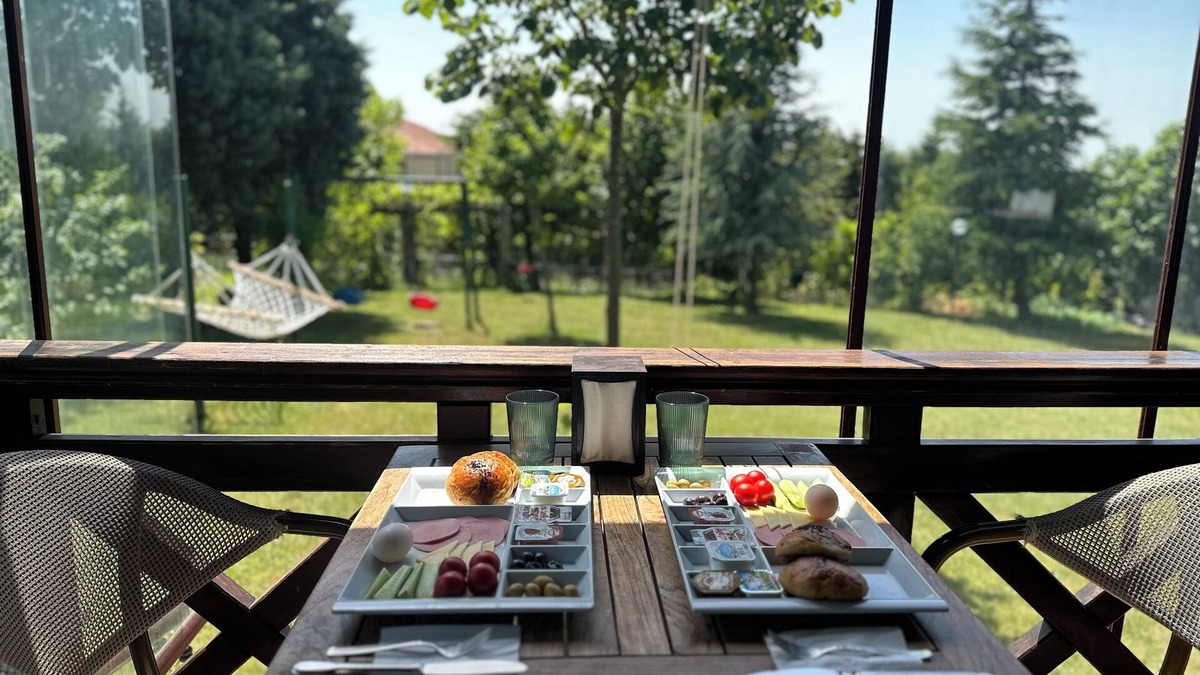 Arnavutkoy House | ASLAN AİRPORT HOTEL