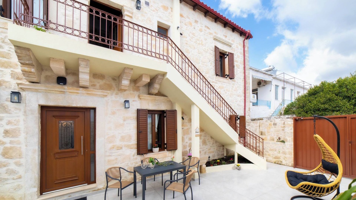 Asites Villa | Asmani Traditional House with Jacuzzi, Sauna & small Gum, ideal for relaxing
